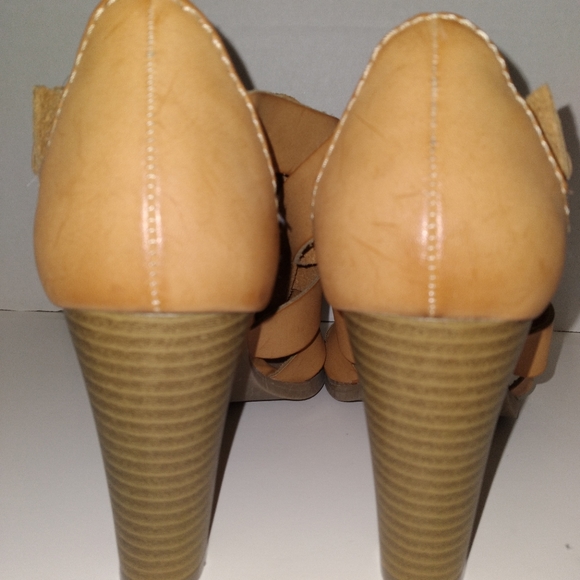 Report Rebecka Camel Strappy Chunky 7.5 Heels - Picture 4 of 8